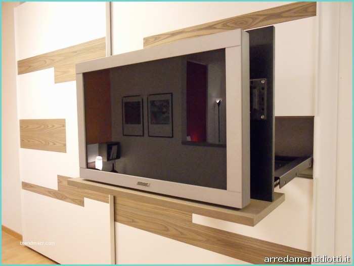 Armadio Con Tv Incorporata Ikea Armadio Scorrevole Emotion Con Porta Tv Integrato Diotti