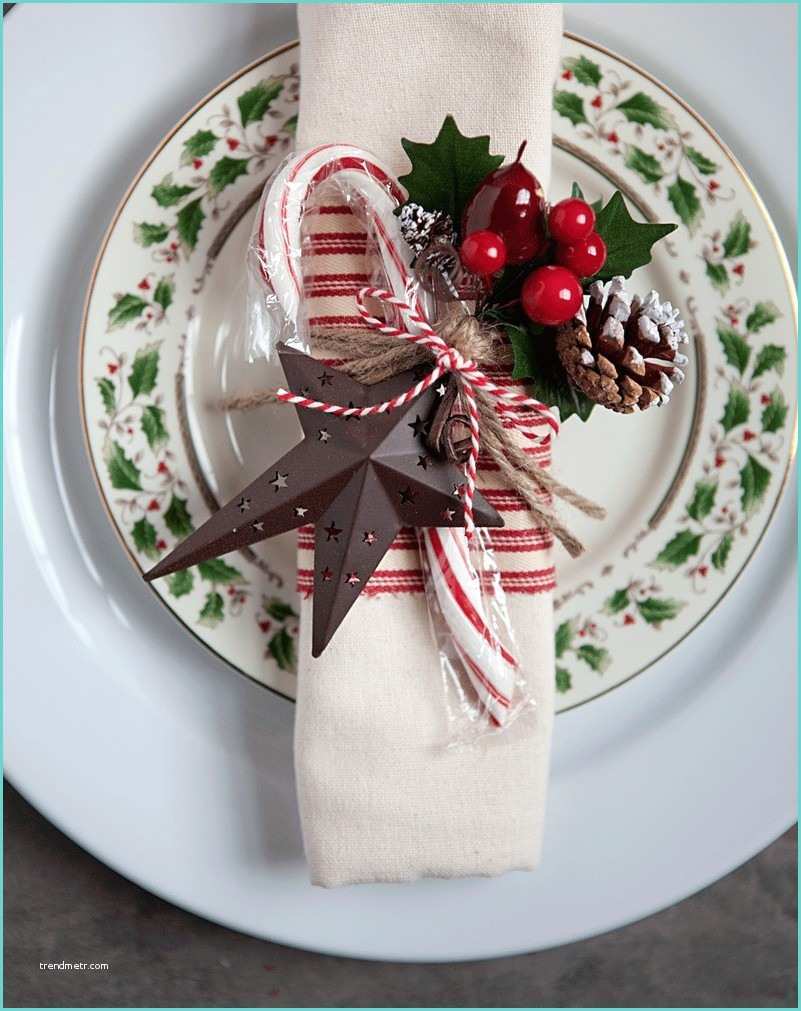 Assiette Jetable Noel Idées De Rond De Serviette Dresser La Table De Noël Avec