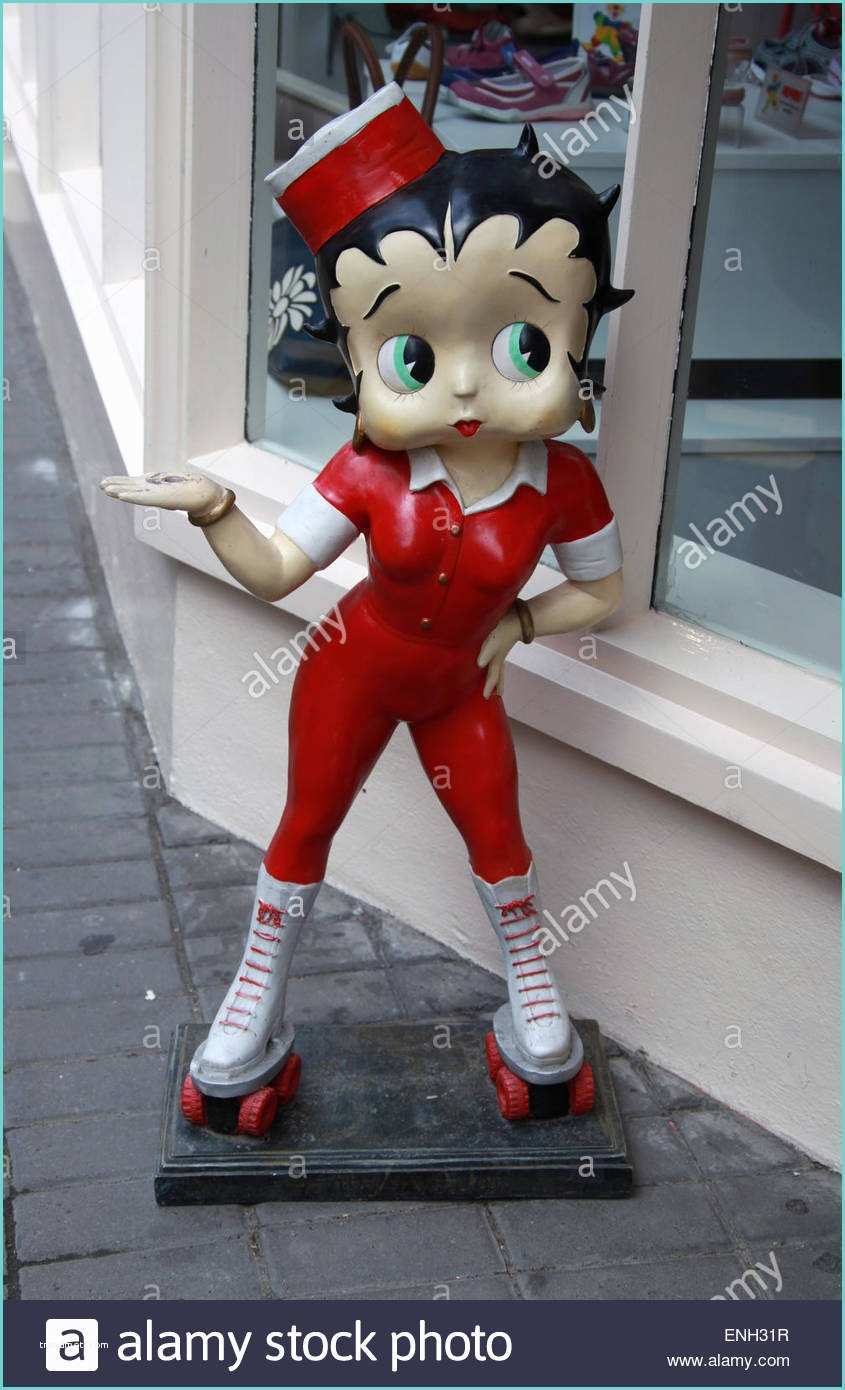 Betty Boop Waitress 3ft Figurine Of Betty Boop as A Rollerskating Waitress On the