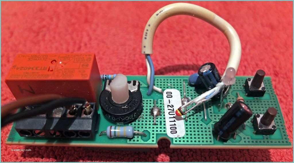 Boitier thermostat Radiateur Electrique Problème Sèche Serviettes Acova Timerprog Ne Régule Pas