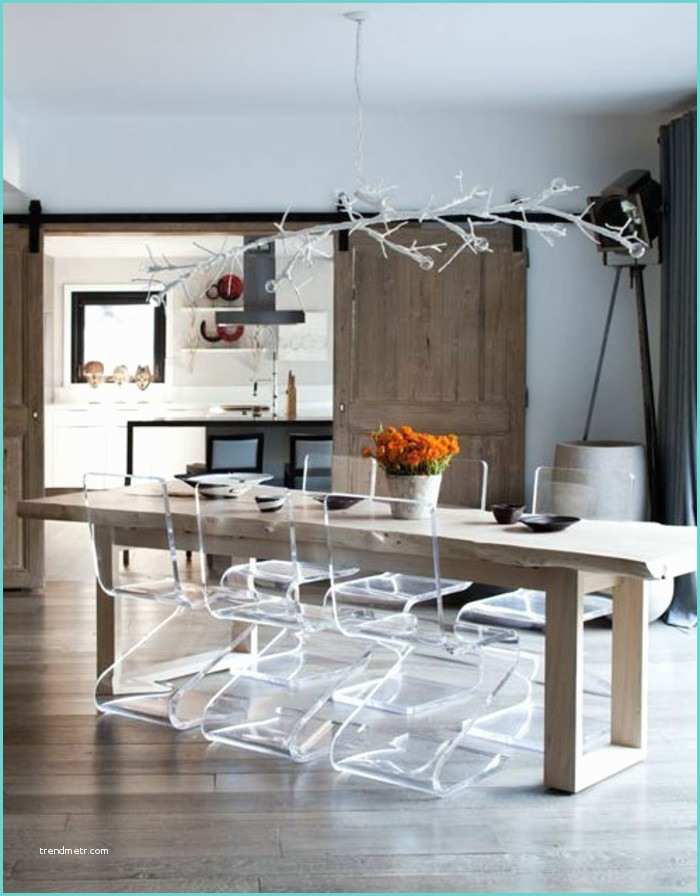 Chaise En Plexiglas Ikea Pourquoi Choisir La Chaise Design Transparente