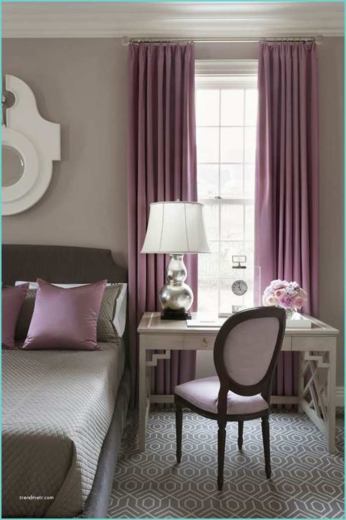 Chambre Couleur Taupe Et Blanc 1001 Idées Pour La Décoration D Une Chambre Gris Et Violet