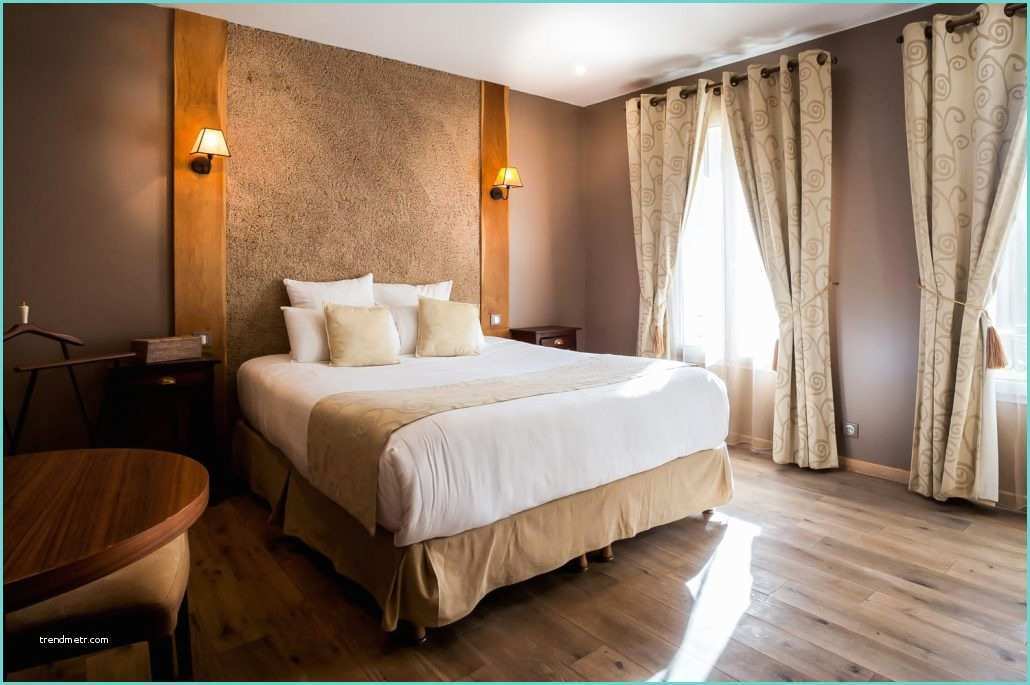 Chambre D Hotel Avec Jacuzzi Bordeaux Le Clos Des Vignes • Chambre Hotel Avec Jacuzzi • Chambre