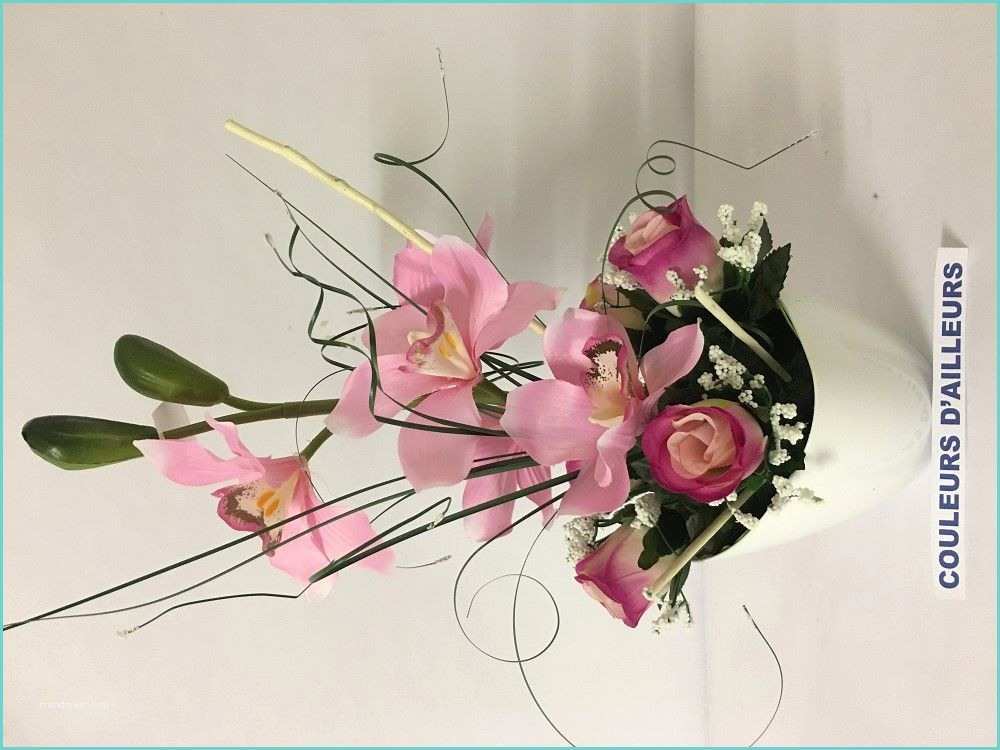 Composition Florale Avec orchidee Pot Blanc Avec Position Florale Artificielle D orchidée
