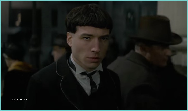 Credence Barebone Harry Potter is Credence Voldemort S Father the Fantastic Beasts