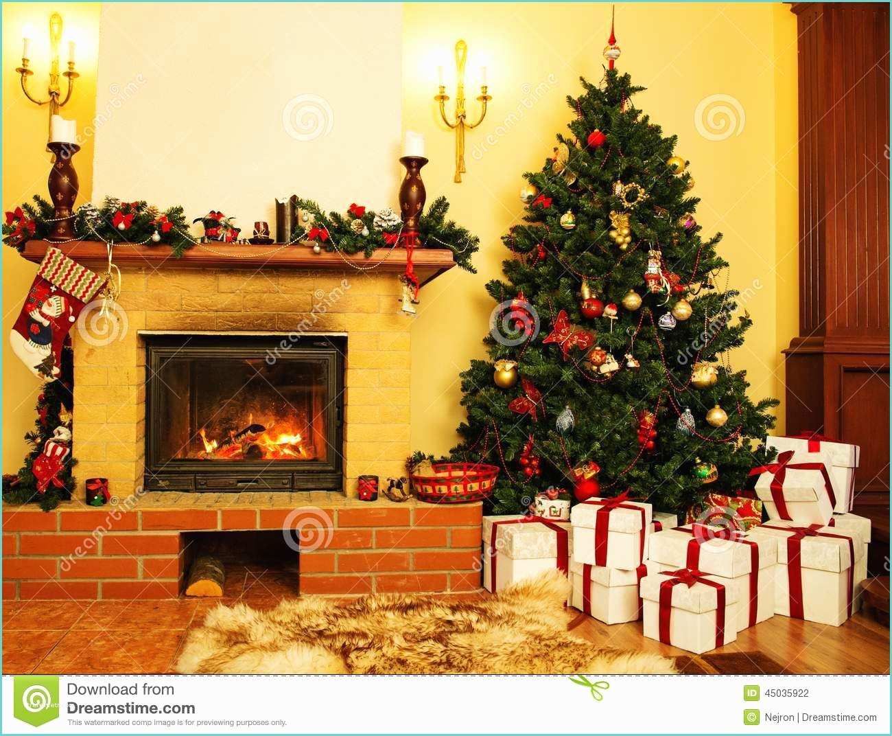 Decoration Noel Maison Interieur Noël A Décoré L Intérieur De Maison Stock Image