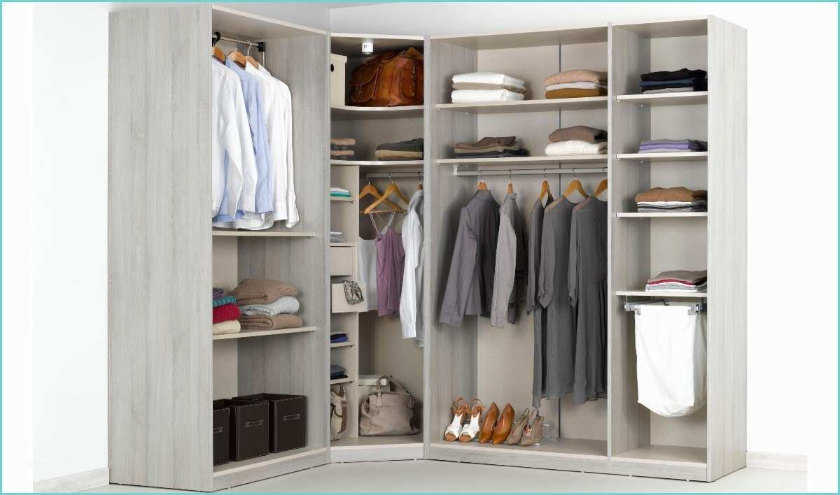 Dressing Pour Studio Je Suis Exigeante En Termes De Dressing D Angle.