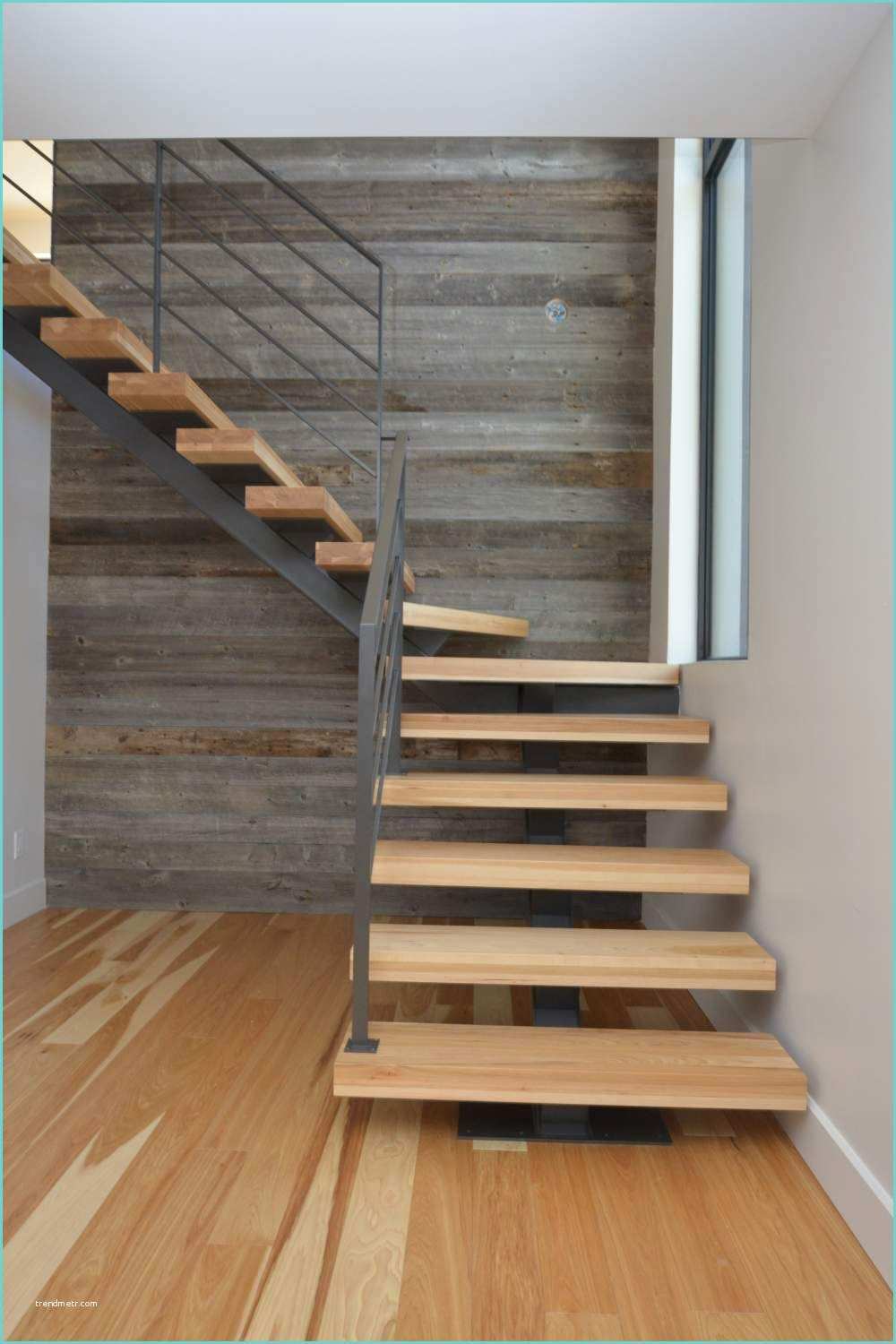 Escalier Interieur Design Seyssel Escalier Bois Et Métal En Bois Hickory …