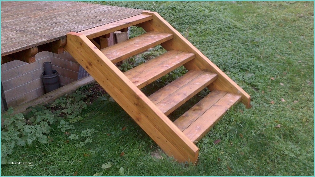 Fabriquer Un Escalier En Bois Droit Nivrem = Fabriquer Escalier Terrasse Bois Diverses
