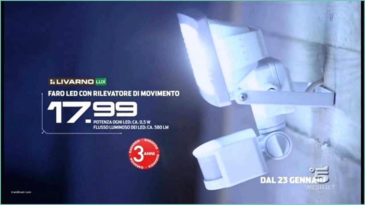 Faro Con Sensore Di Movimento A Batteria Faro Con Sensore Di Movimento A Batteria Galleria Di Immagini