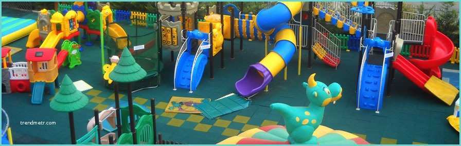 Gonfiabili Per Bambini Usati Scivoli Gonfiabili E Playground Parco Giochi Per Bambini