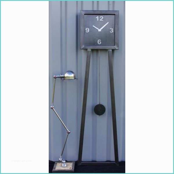 Horloge Geante Industrielle Horloge Geante Industrielle Epurée Quartz Gm Fabrication