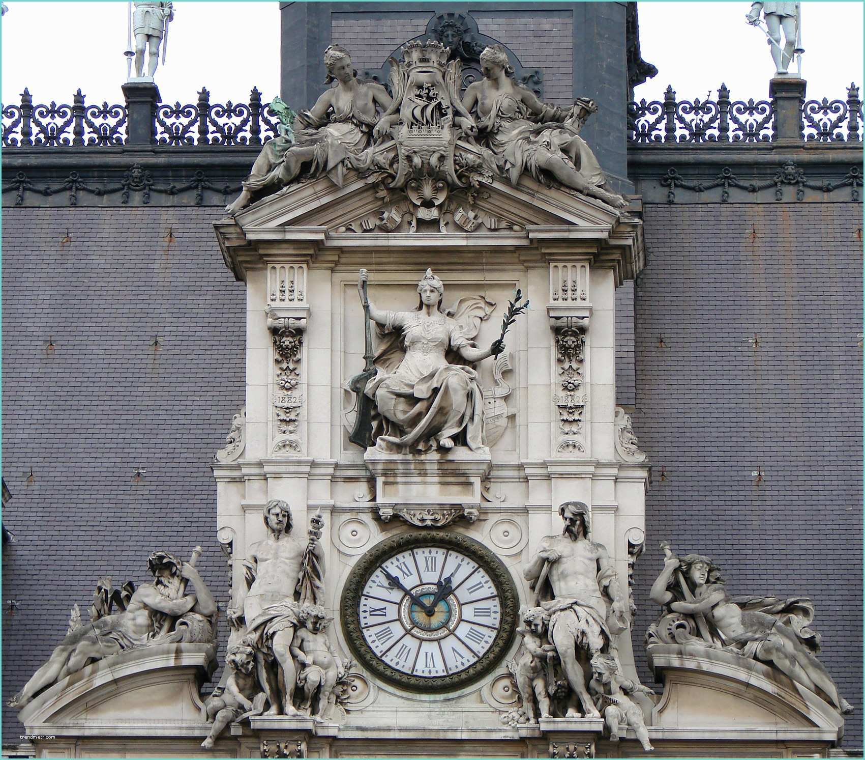 Hotel De L Horloge Paris File Paris Hôtel De Ville 2497 06 Wikimedia Mons