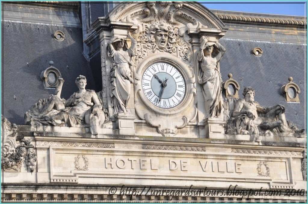 Hotel De L Horloge Paris Un Regard Sur tours L Horloge De L Hôtel De Ville De tours