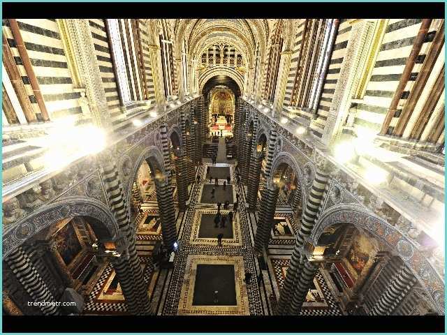 I Giorni Del Cielo Streaming Riapre Porta Del Cielo Duomo Di Siena Mymovies