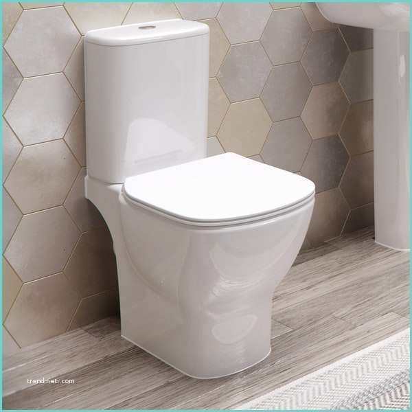 Ideal Standard Aquablade Ideal Standard Tesi Close Coupled toilet with Aquablade