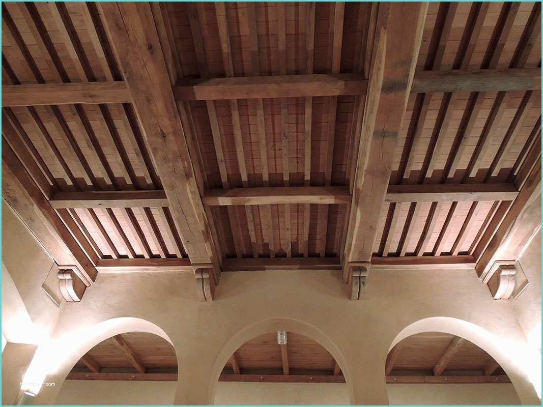 Illuminare soffitto Travi A Vista Costo soffitto Con Travi In Legno Design Casa Creativa E