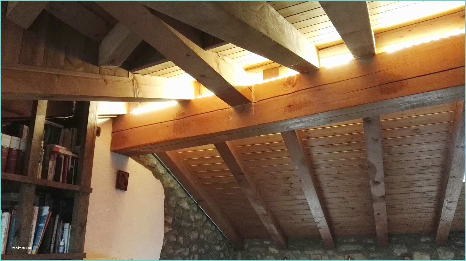 Illuminare soffitto Travi A Vista Illuminazione Travi Legno Yz59 Regardsdefemmes