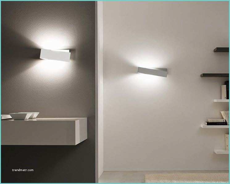 Lampadari Moderni A Parete Applique Da Parete Moderne Idee Per Il Design Della Casa