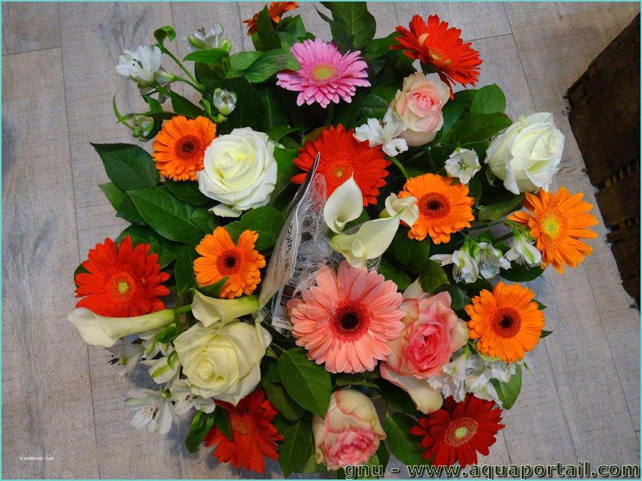 Livraison Fleur Demain Bouquet Fleurs Fleurs Sauvages Dans Un Vase De Verre Sur