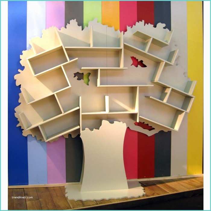 Mensole Cameretta Neonato Una Libreria Di Design Per Bambini A forma Di Albero In