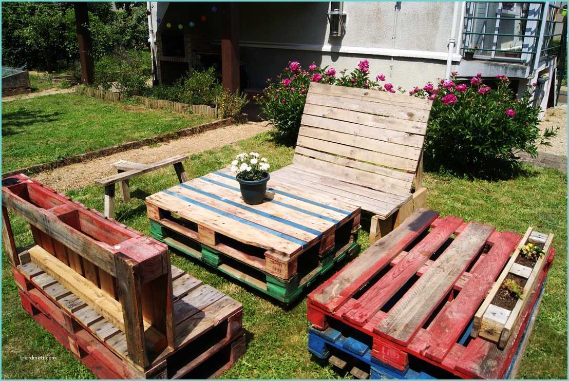 Meubles De Jardin En Bois Recyclage 5 Tables Basses En Palettes De Bois