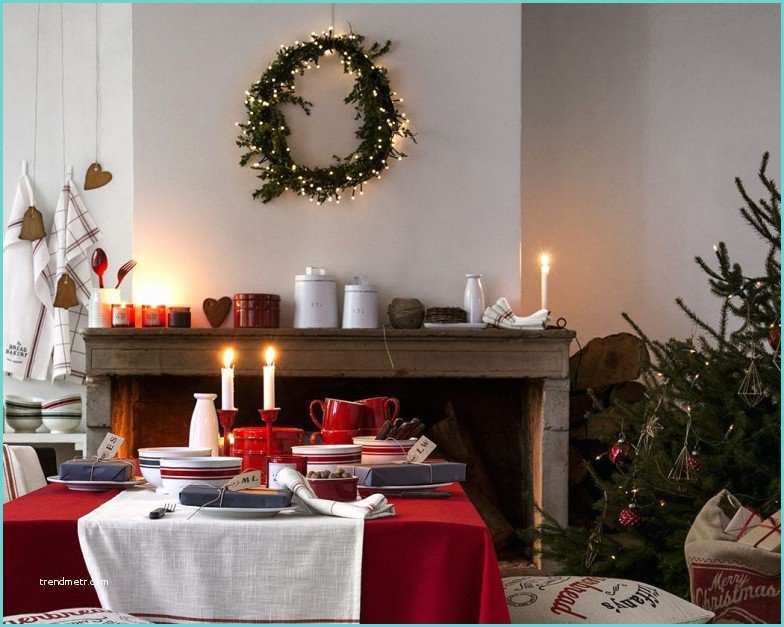 Nappe De Table Pour Noel Déco Table Noël Rouge Et Blanc 50 Idées Qui Unifient Le