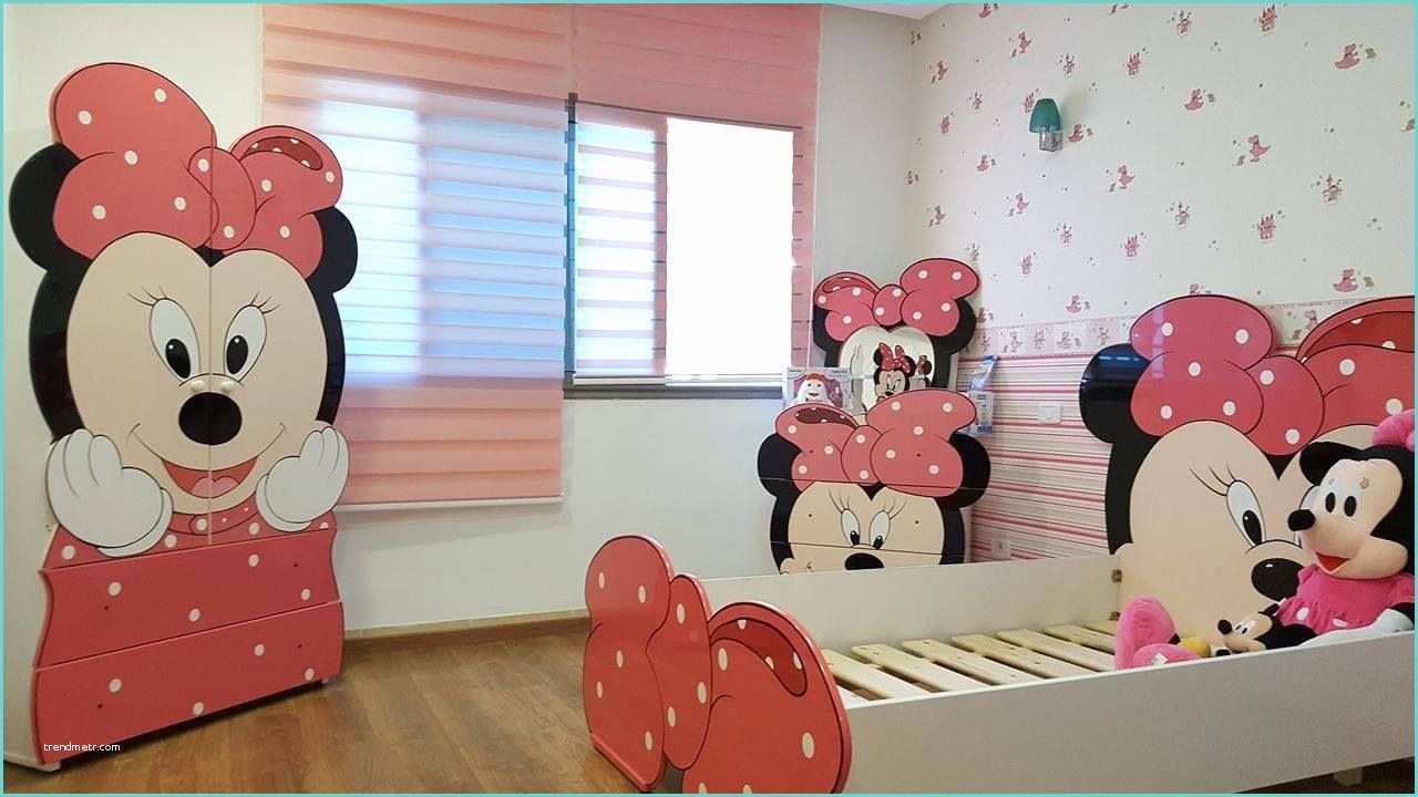 Papier Peint Minnie Mouse Interesting Dcoration Chambre Minnie Mouse Lit Junior
