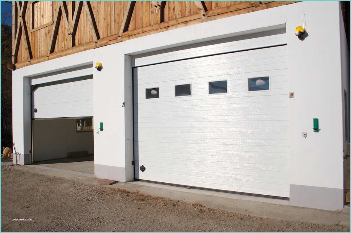 Porte Per Garage In Pvc Portoni Sezionali