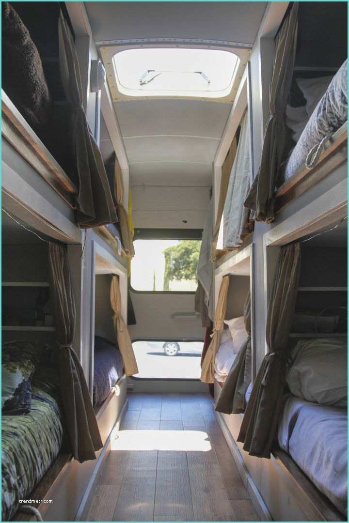 Relooking Interieur Camping Car Un Vieux Bus Retapé Et Transformé En Camping Car tout
