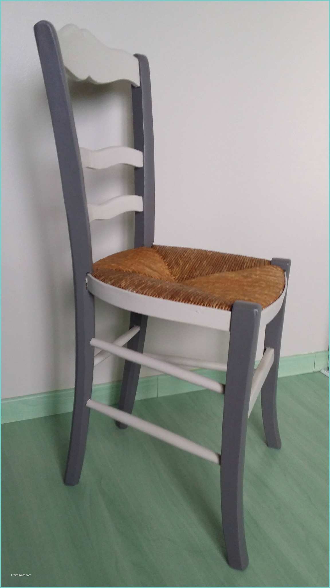 Repeindre Des Chaises En Paille Moderniser Une Chaise En Paille Simple formidable