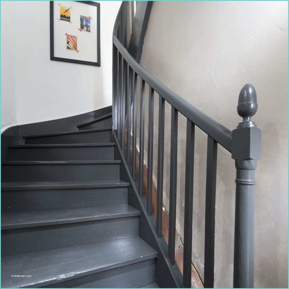 Repeindre Un Escalier En Gris Peinture Escalier V33 Pas Cher