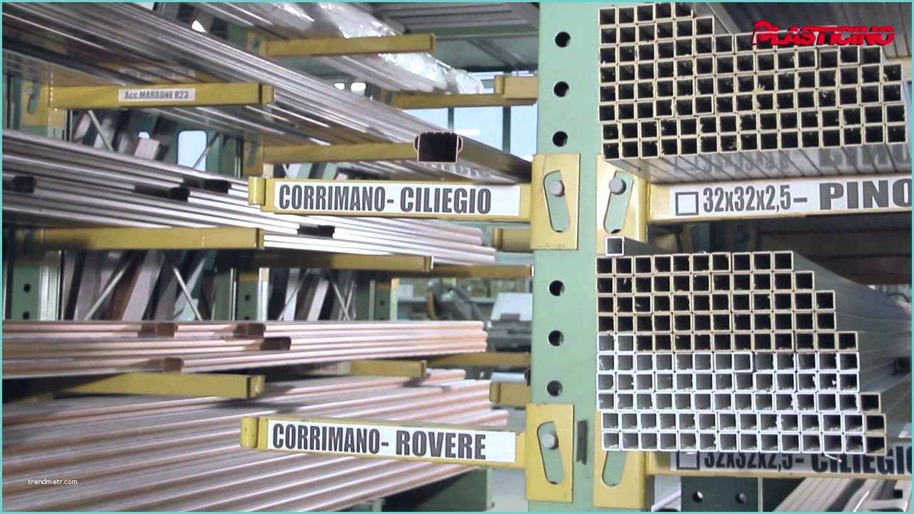 Ringhiere In Alluminio Per Esterni Plasticino Sistemi Per Ringhiere E Recinzioni In Pvc E