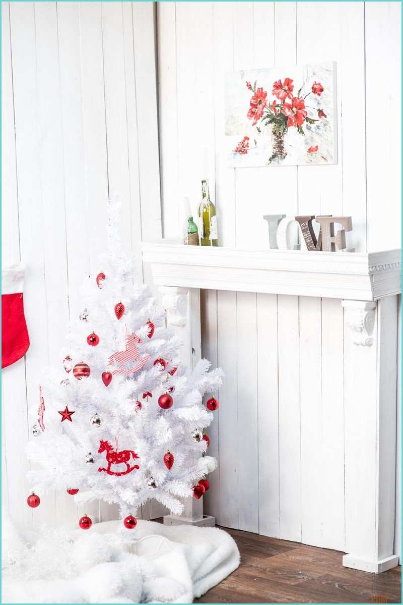 Sapin Rouge Et Blanc Sapin De Noël Blanc Qui Apportera La Magie De Noël Chez Vous