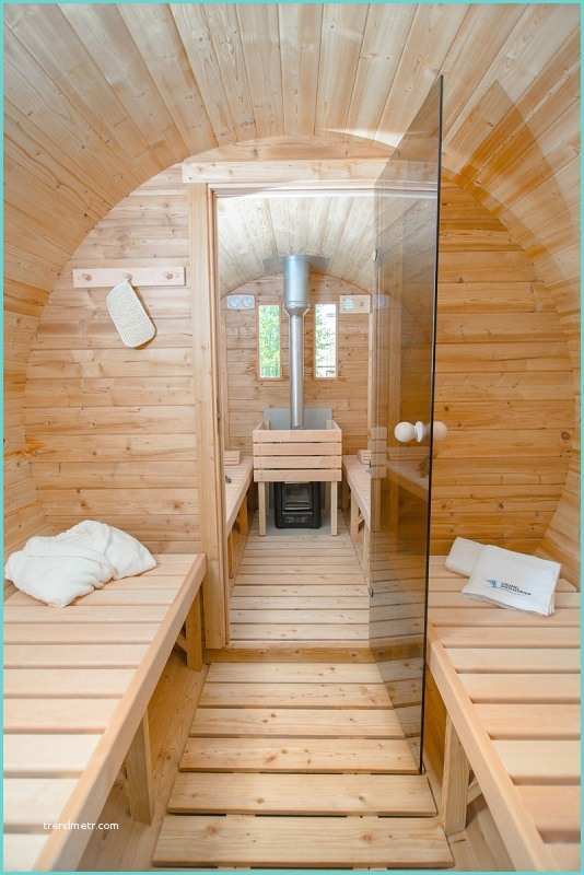 Sauna Finlandese Da Esterno Sauna Finlandese A Botte Benessere In Giardino Lifeclass