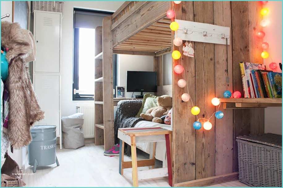 Small Futon for Dorm 10 Stylish Space Saving Dorm Room Ideas Freshome