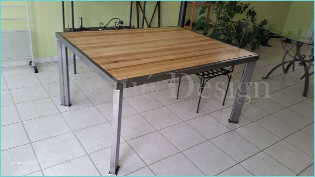 table bois pieds metal