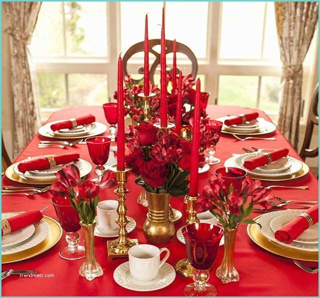 Table De Noel Rouge Et Vert Déco Table Noel Table De Fête En Rouge Et or Côté Maison