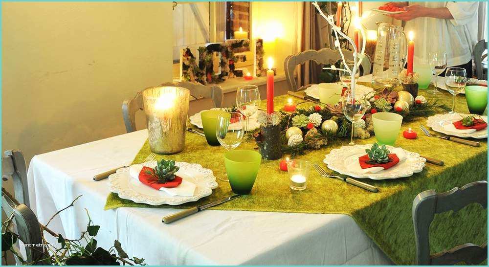 Table De Noel Rouge Et Vert Decoration Anniversaire Nature