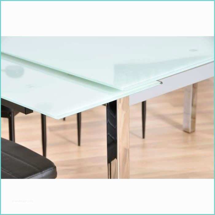 Table En Verre but Table Streamax Extensible En Verre Blanc Et Pieds Chromes