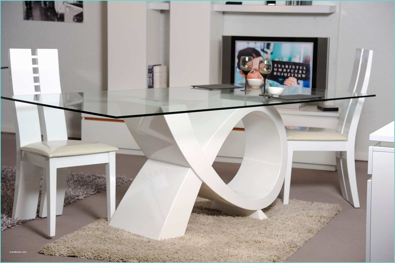 Table Ronde Design Avec Rallonge Table En Verre Design Salle A Manger Table Ronde Design