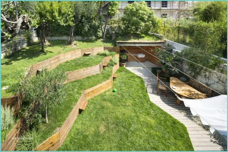 Terrassement En Pente Murs De soutènement En Bois Aménagez Un Jardin En Pente