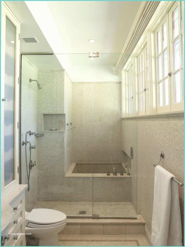 Toilette Et Douche Moderne Petite Salle De Bains Avec Baignoire Douche 27 Idées Sympas
