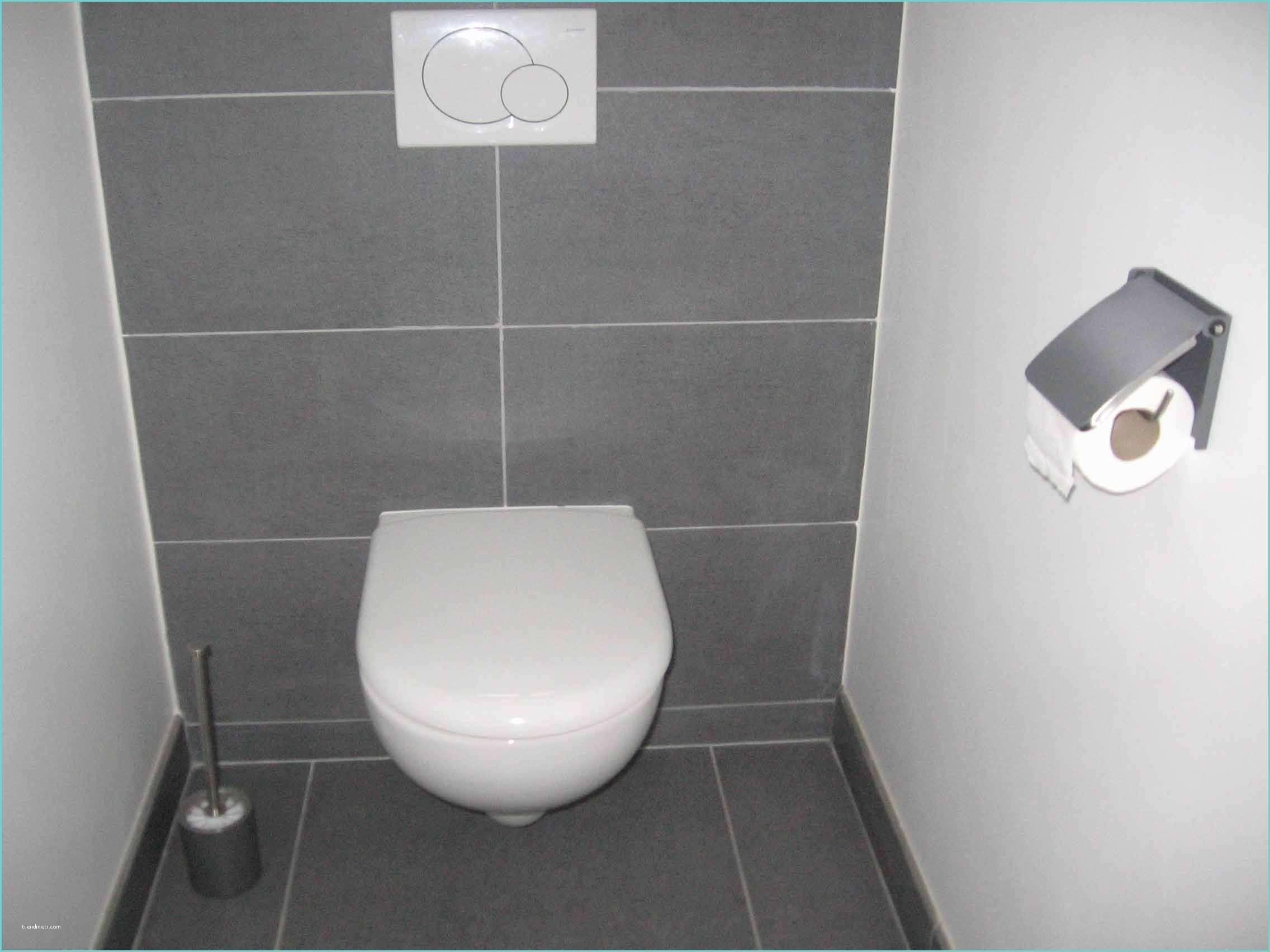 Toilettes Avec Papierpeint Carrelage Imitation Parquet