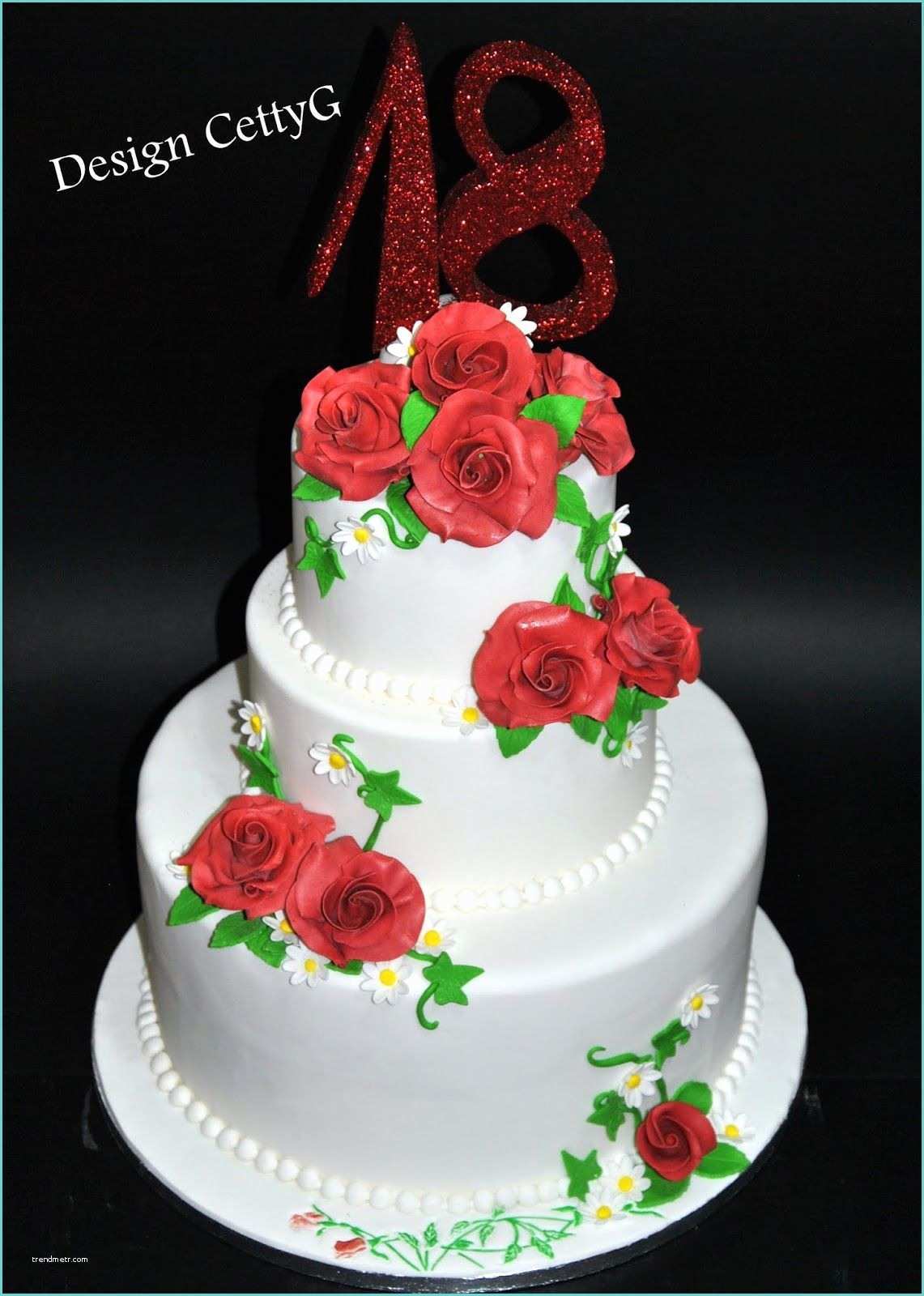 Torte Di Compleanno Cake Design Le torte Decorate Di Cettyg 18° Pleanno Cake