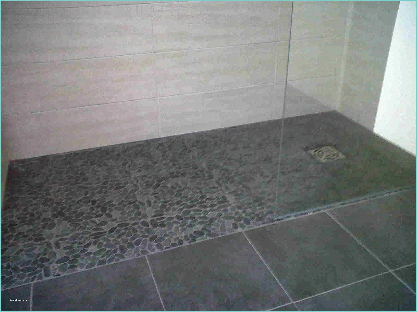 douche italienne galet gris avec salle de bain douche italienne galets galerie et salle de bain idees et salle de bain douche italienne galets galerie et salle de bain galet images galets sol et mur o