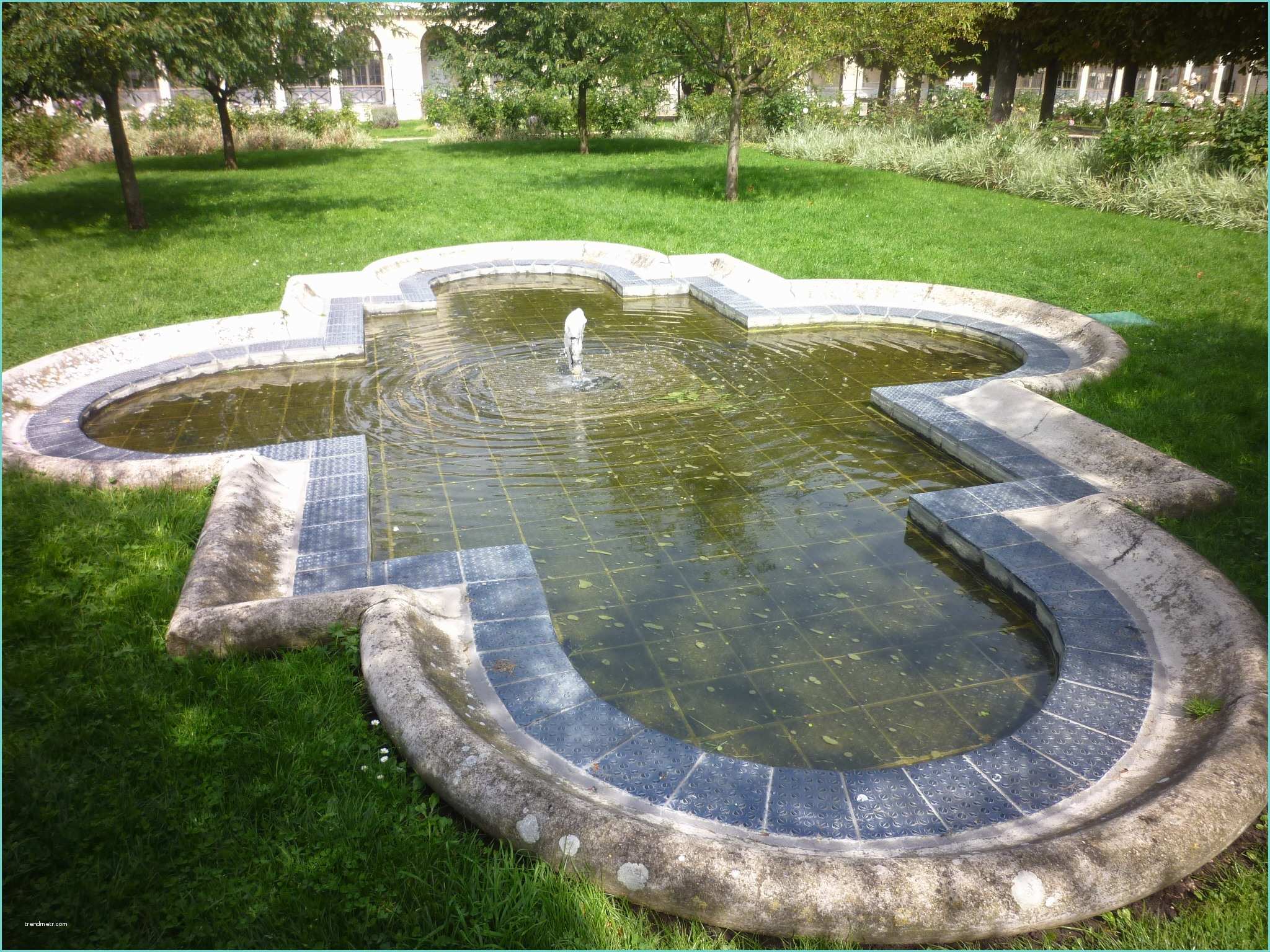 Vasque Extrieure Pour Jardin Fontaines Du Jardin De La Cour D Honneur Munauté D