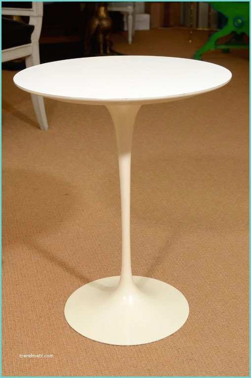 White Tulip Side Table White Knoll Tulip Side Table with Laminate top Pair